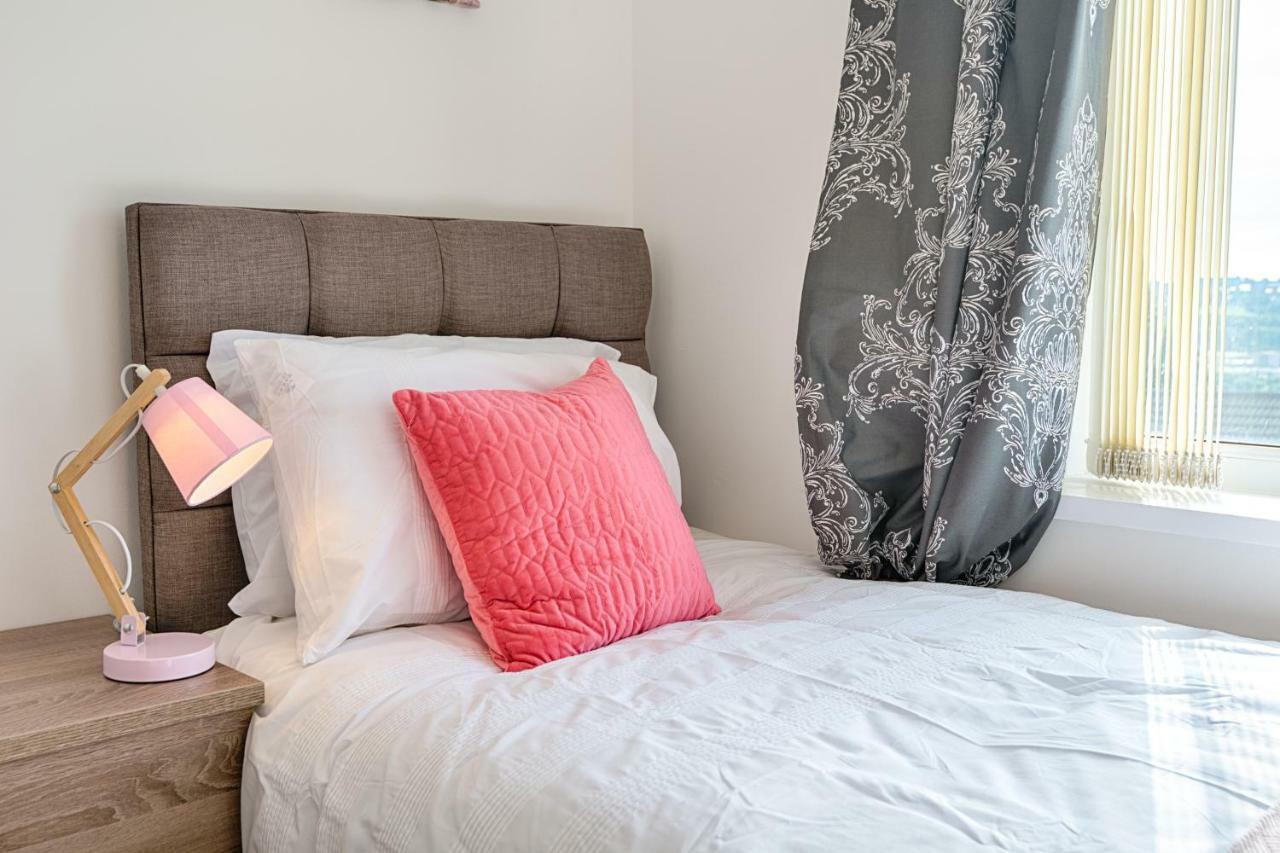 Liberty Spacious Swansea Luaran gambar